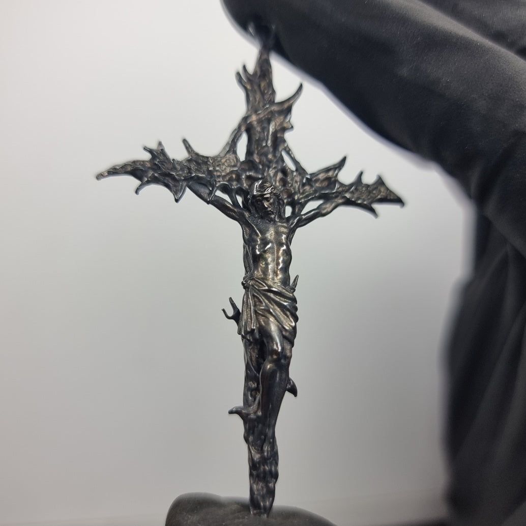 The Forsaken Crucifix Pendant