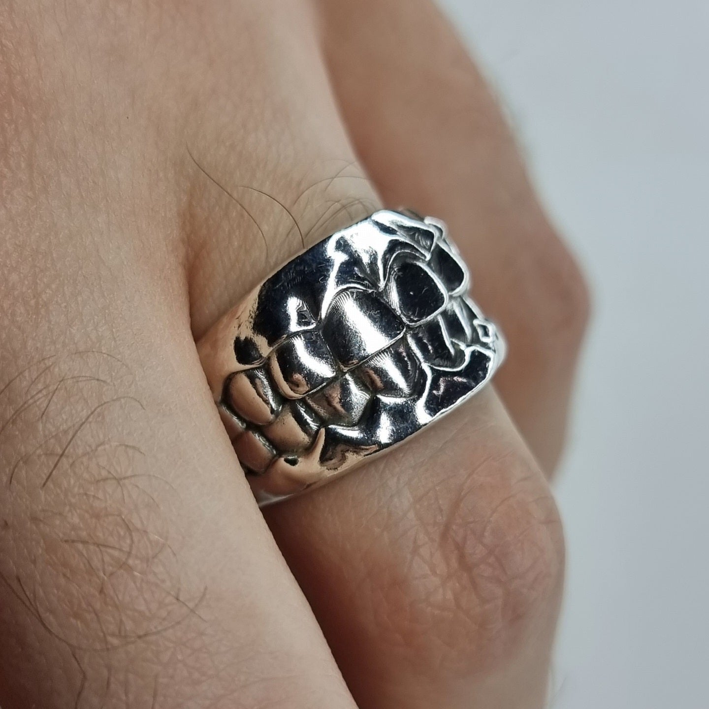 Tooth Ring