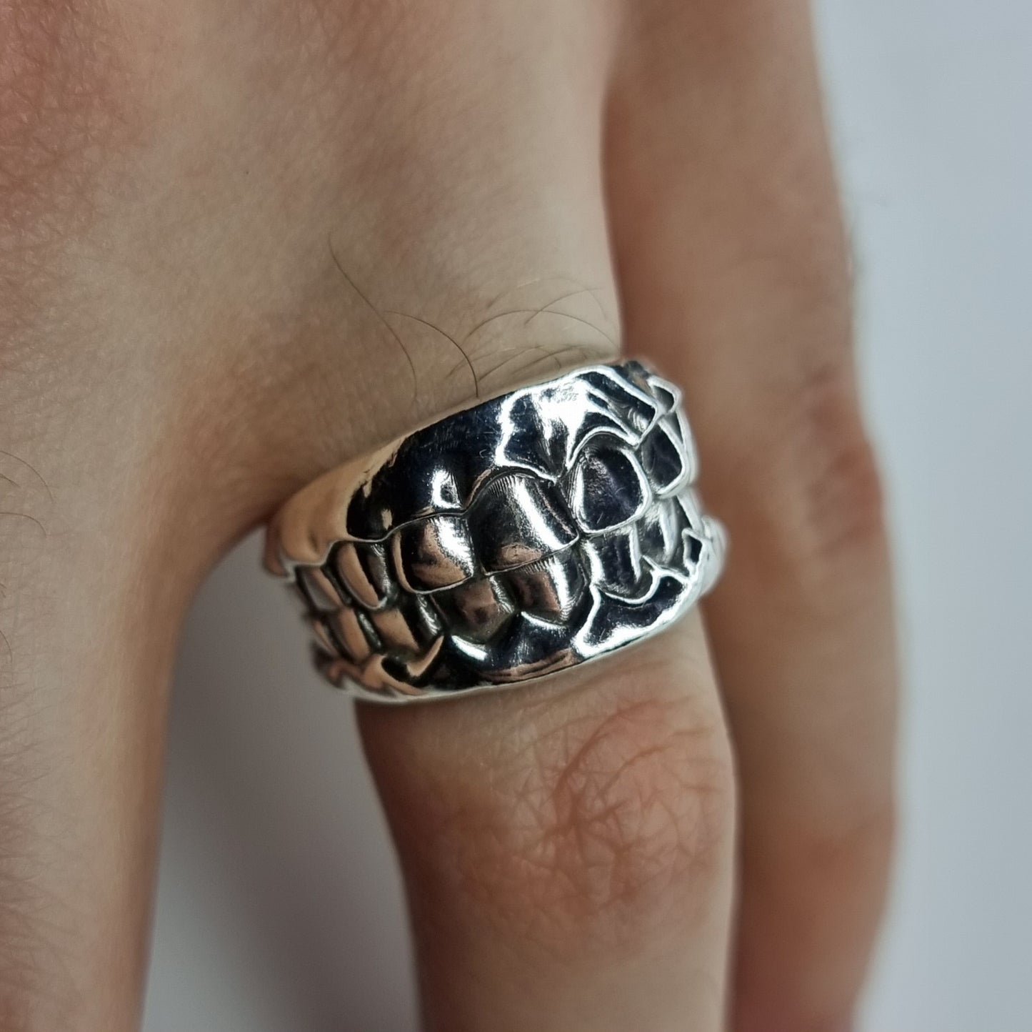 Tooth Ring